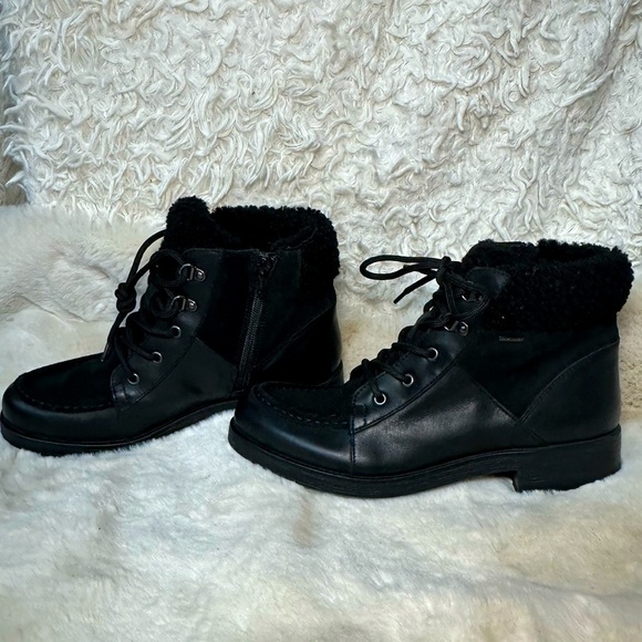 Women's D Rawelle B ABX B Ankle Boots Size 38 (US8)New - Picture 1 of 6